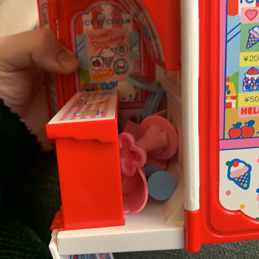 Hello kitty playset - Picture 4 of 5